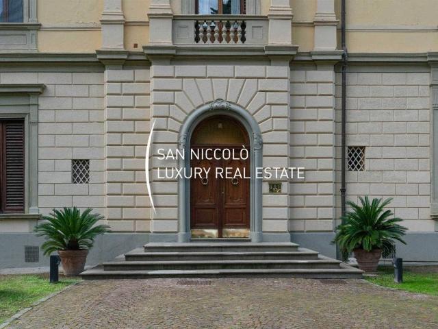 Appartamento in vendita a Firenze