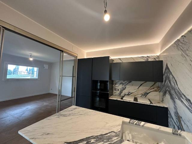 Appartamento in vendita a Quartiere 3, Firenze