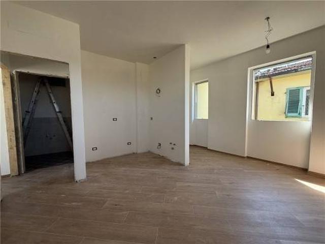 Appartamento in vendita a Quartiere 4, Firenze