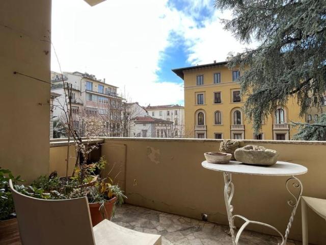 Appartamento in vendita a Statuto, Firenze