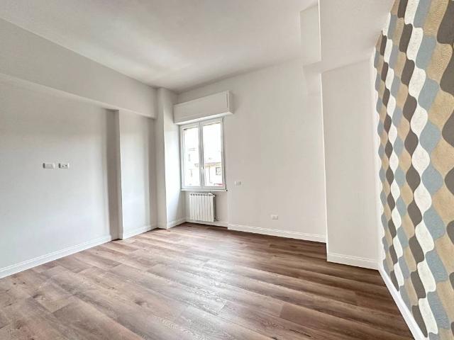 Appartamento in vendita a Quartiere 2, Firenze