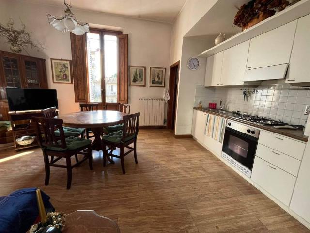 Appartamento in vendita a Quartiere 1, Firenze