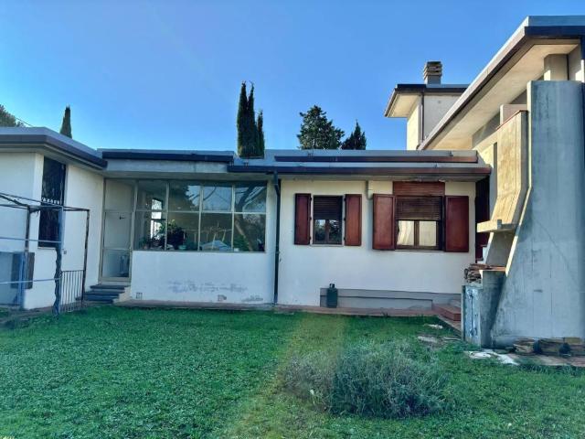 Appartamento in vendita a Quartiere 3, Firenze