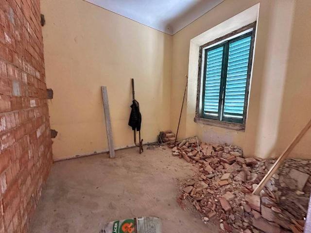 Appartamento in vendita a Quartiere 2, Firenze