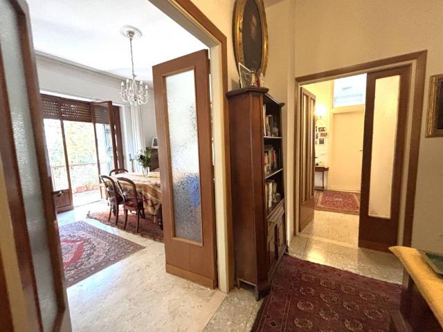 Appartamento in vendita a Quartiere 2, Firenze