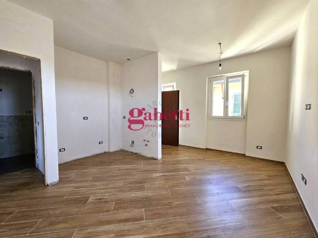 Appartamento in vendita a Quartiere 4, Firenze