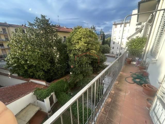 Appartamento in vendita a Quartiere 2, Firenze