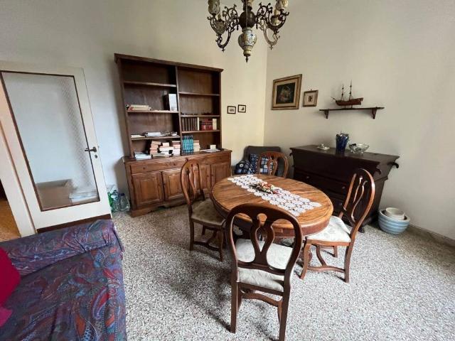 Appartamento in vendita a Quartiere 5, Firenze