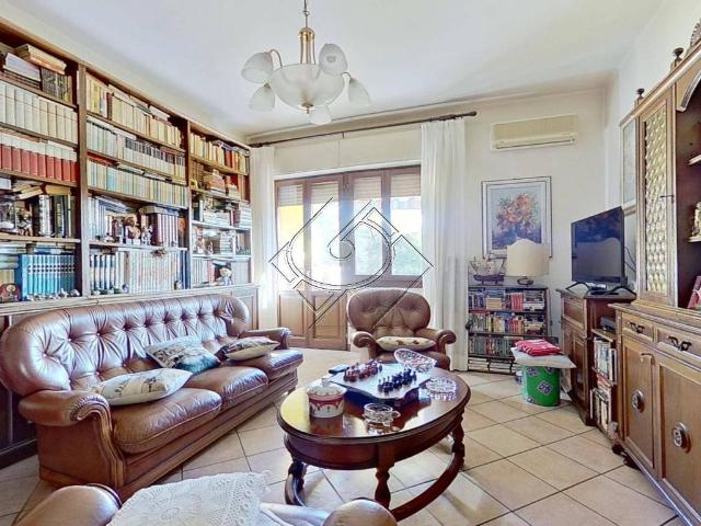 Appartamento in vendita a Quartiere 2, Firenze