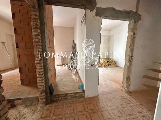 Appartamento in vendita a Quartiere 5, Firenze