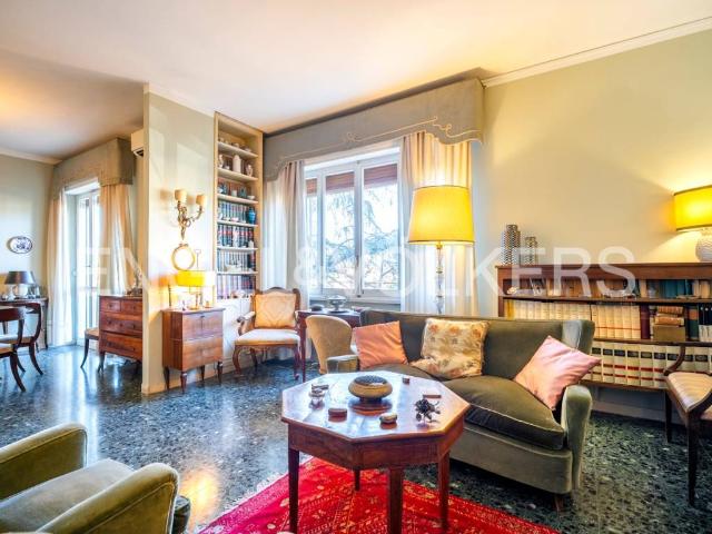 Appartamento in vendita a Quartiere 3, Firenze