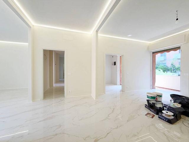 Appartamento in vendita a Quartiere 5, Firenze