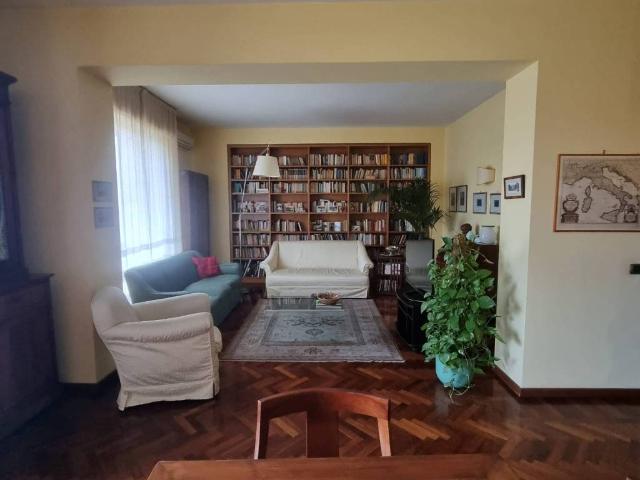 Appartamento in vendita a Quartiere 1, Firenze