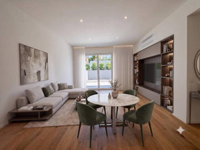 Appartamento in vendita a Castello, Firenze