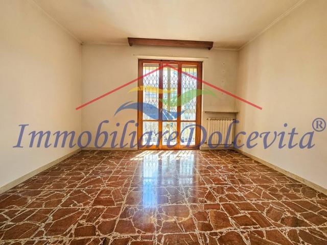 Appartamento in vendita a Quartiere 3, Firenze