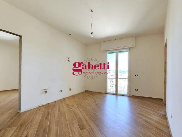 Appartamento in vendita a Quartiere 4, Firenze