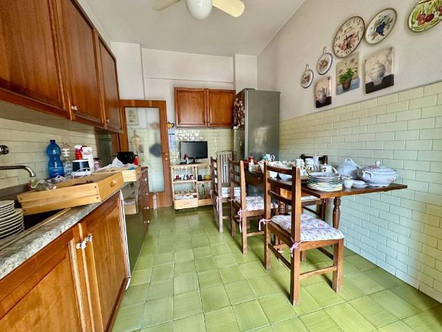 Appartamento in vendita a Quartiere 5, Firenze