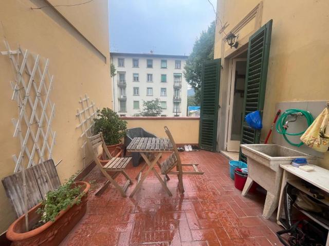 Appartamento in vendita a Quartiere 2, Firenze