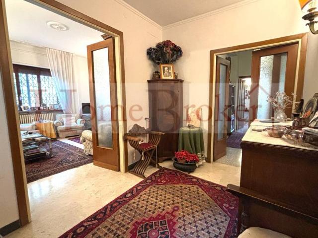 Appartamento in vendita a Quartiere 2, Firenze