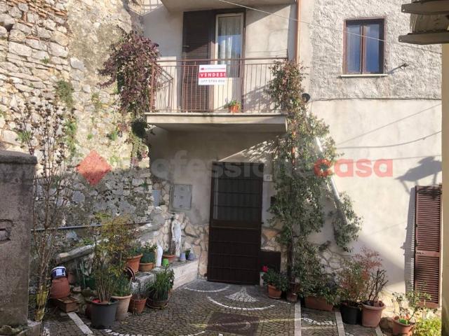 Appartamento in vendita a Fiuggi, Frosinone