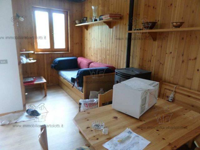 Appartamento in vendita a Fiumalbo, Mandriole