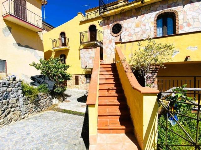 Appartamento in vendita a Calabria, Cosenza