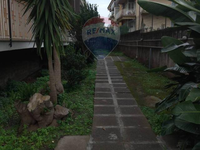 Appartamento in vendita a Fiumefreddo Di Sicilia, Catania