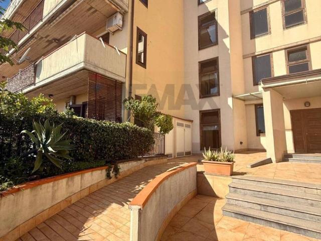 Appartamento in vendita a Castello, Fiumefreddo Di Sicilia