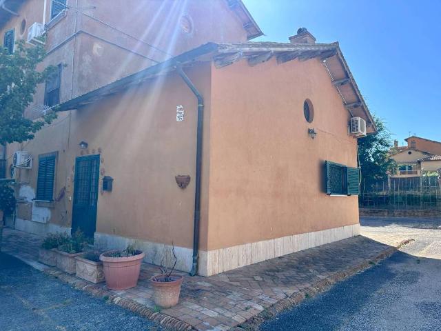 Appartamento in vendita a Roma Capitale, Lazio
