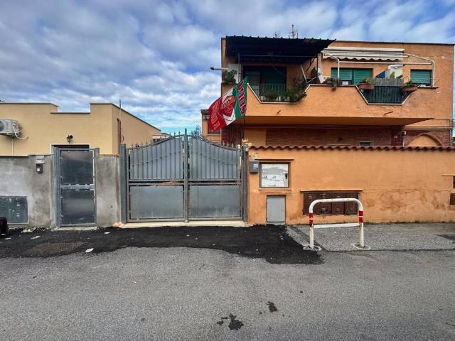 Appartamento in vendita a Passoscuro, Roma Capitale