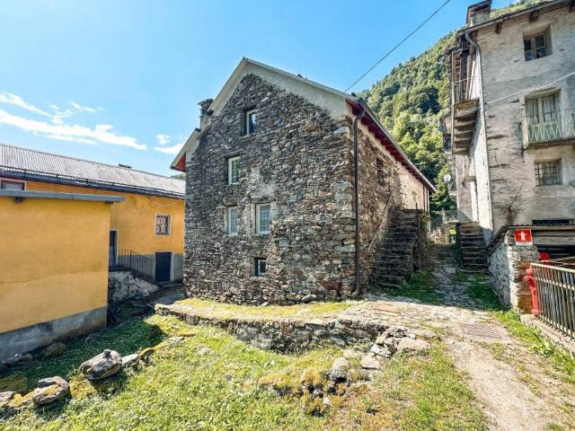 Appartamento in vendita a Piemonte, Vercelli