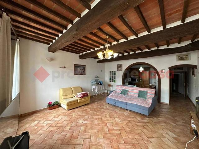 Appartamento in vendita a Foiano Della Chiana, Toscana