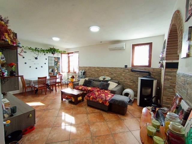 Appartamento in vendita a Foiano Della Chiana, Toscana