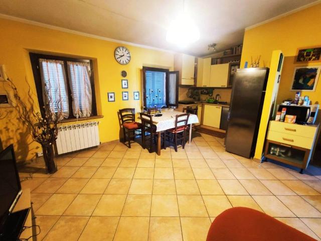 Appartamento in vendita a Foiano Della Chiana, Toscana