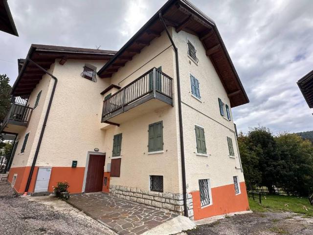 Appartamento in vendita a Serrada, Folgaria