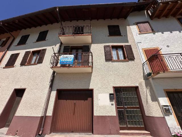 Appartamento in vendita a Magnifica Comunità degli Altipiani Cimbri, Folgaria