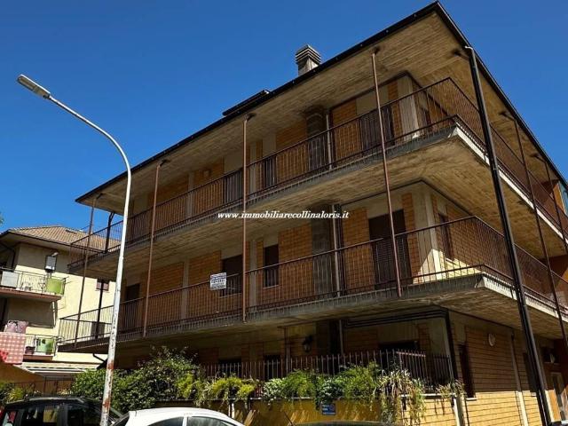 Appartamento in vendita a Capolavilla, Marche