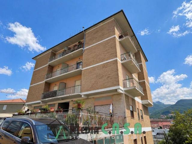 Appartamento in vendita a Capolavilla, Marche