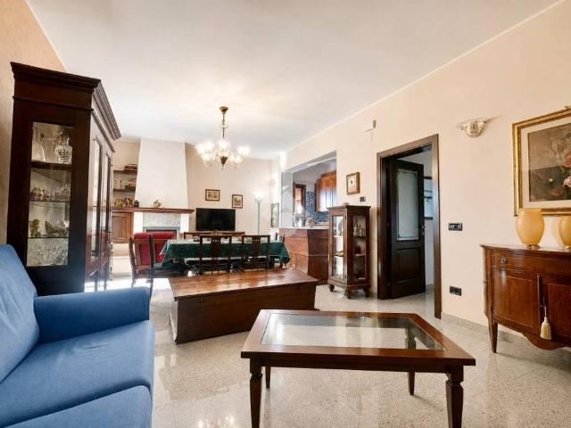 Appartamento in vendita a Capolavilla, Marche