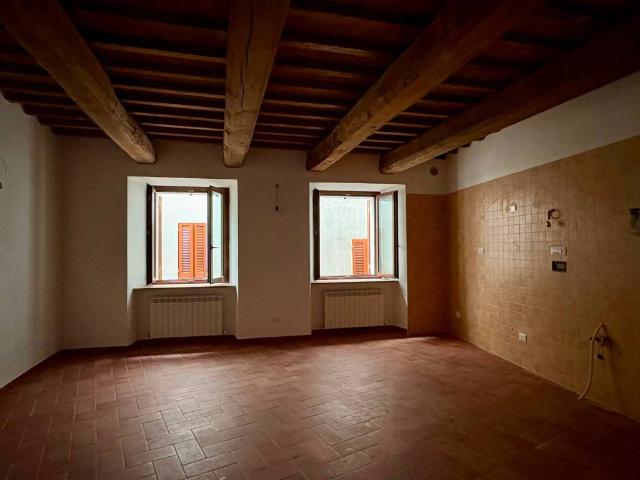 Appartamento in vendita a Foligno, Umbria