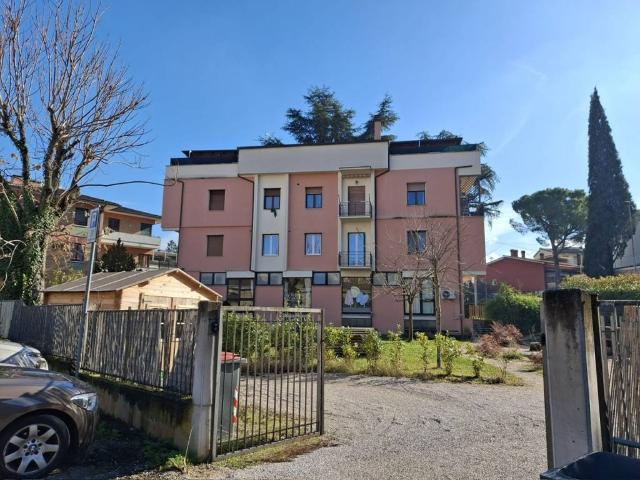 Appartamento in vendita a Foligno, Umbria