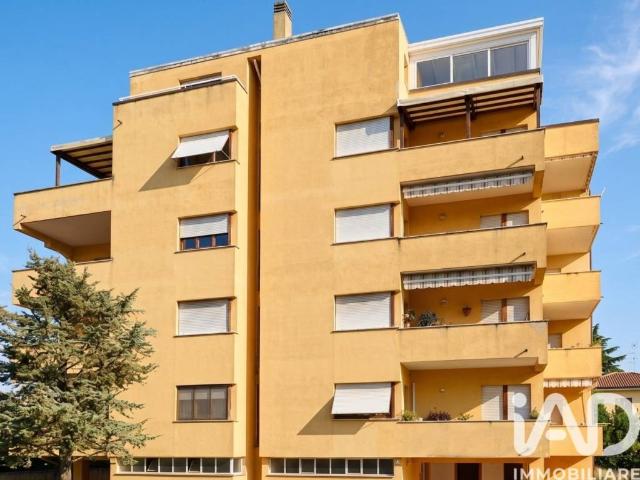 Appartamento in vendita a Istituto Missionario Sacro Cuore, Foligno