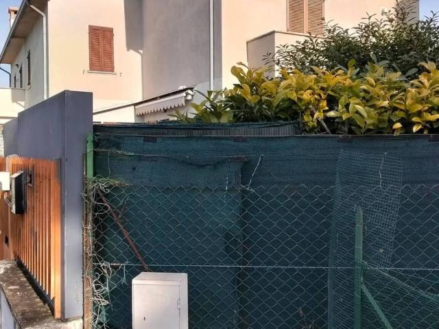 Appartamento in vendita a Borroni, Foligno