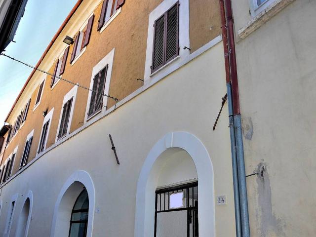 Appartamento in vendita a Foligno, Umbria