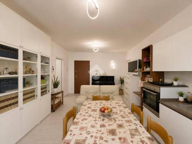 Appartamento in vendita a Borroni, Foligno