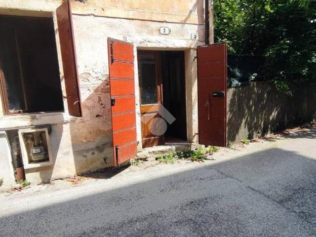 Appartamento in vendita a Follina, Veneto