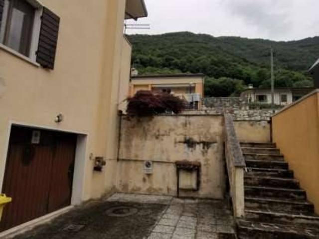 Appartamento in vendita a Follina, Veneto