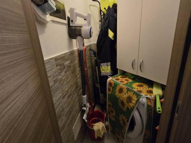 Appartamento in vendita a Follo, Liguria