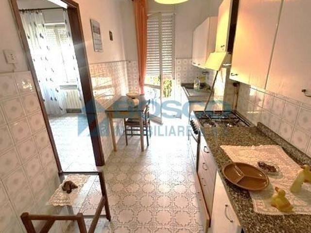 Appartamento in vendita a Follo, Liguria