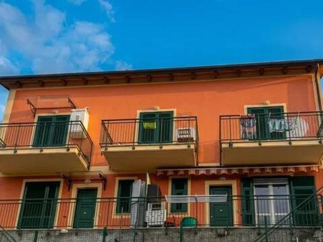 Appartamento in vendita a Carnea, Follo
